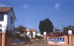 Hotel Angels Beach Resort - Goa